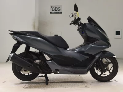 Honda PCX125-4