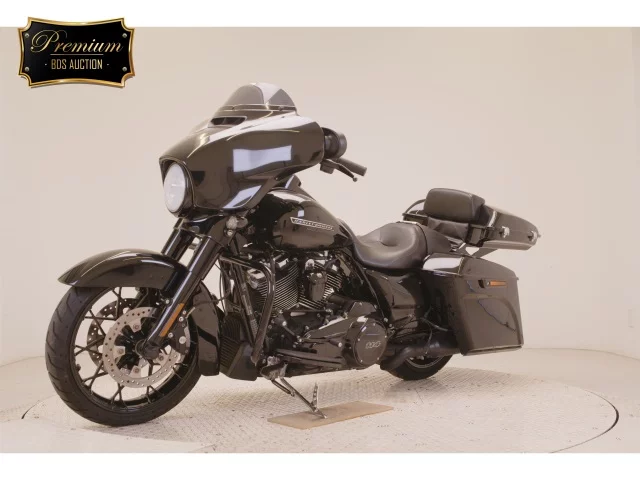 Harley-Davidson  HARLEY FLHXS1870
