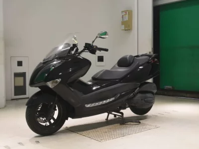 Yamaha MAJESTY 250-4