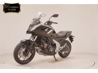 Honda NC750XD-3