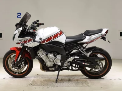 Yamaha FZ-1 FEATHER