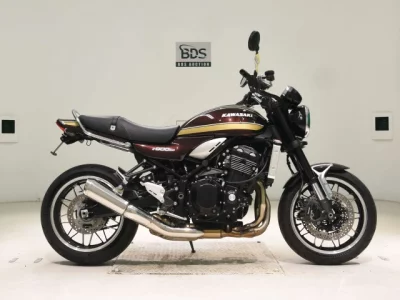 Kawasaki Z900RS