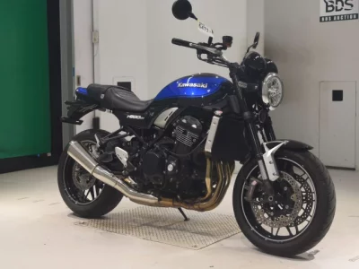 Kawasaki Z900RS