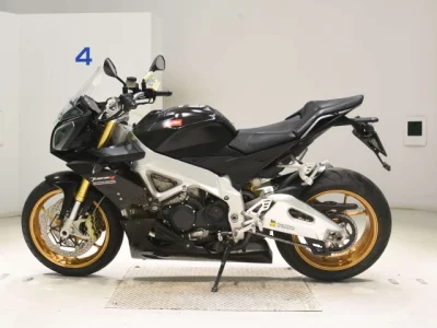 Aprilia  APRILIA  TUONO V4RAPRC