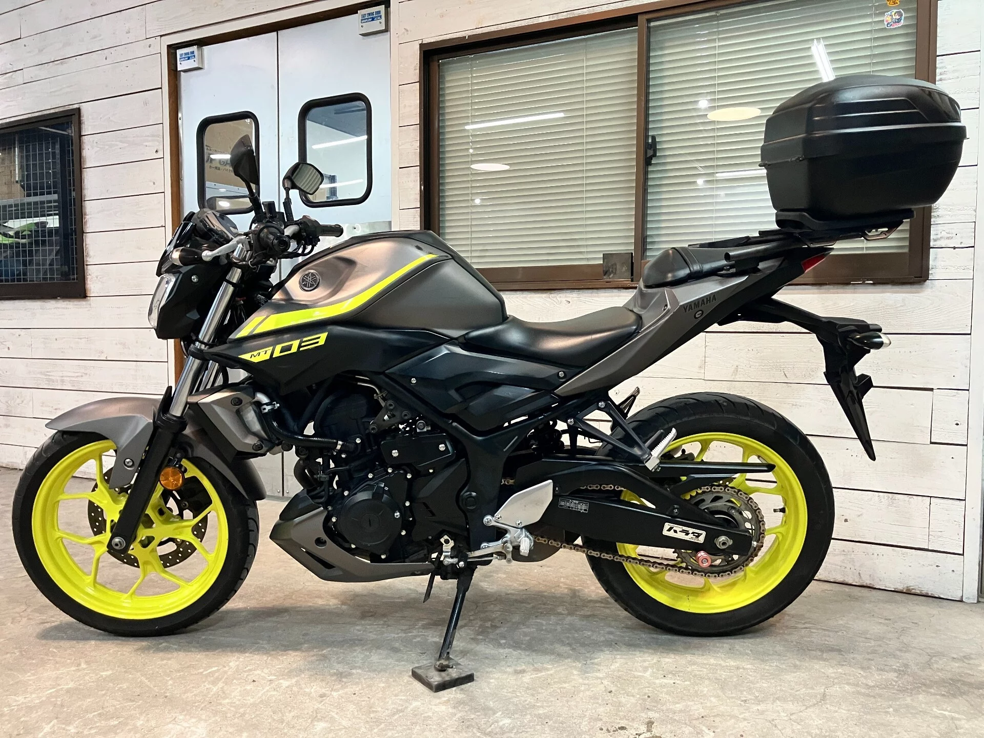 Yamaha MT-03