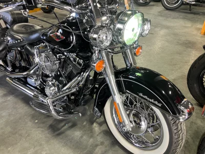 Harley-Davidson HARLEY FLSTC