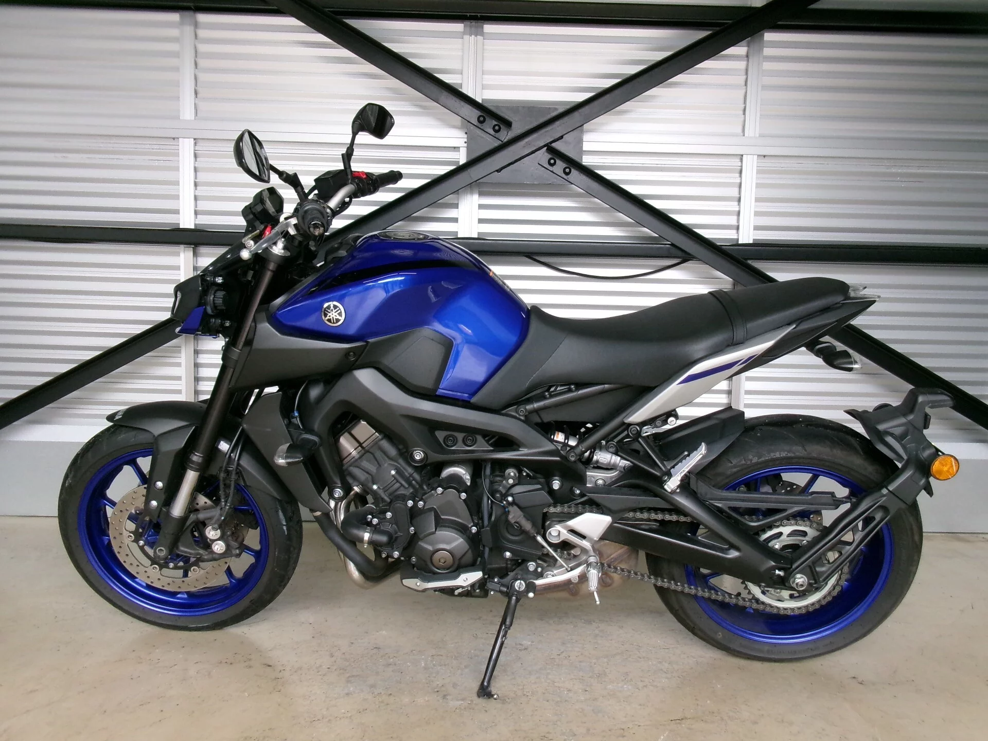 Yamaha MT-09 ABS