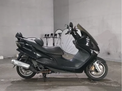 Yamaha MAJESTY 125