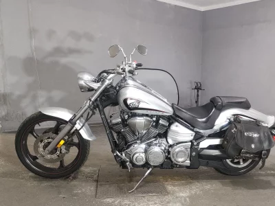 Yamaha XV1900 RAIDER