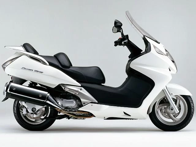 SILVERWING400