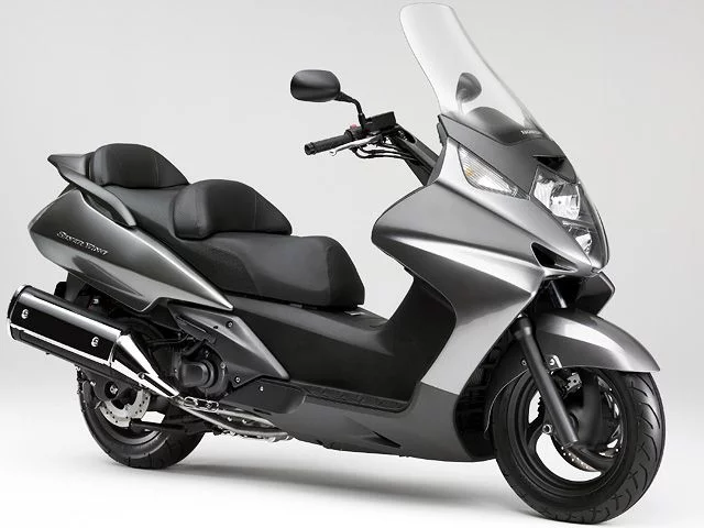 Honda Silver Wing 400