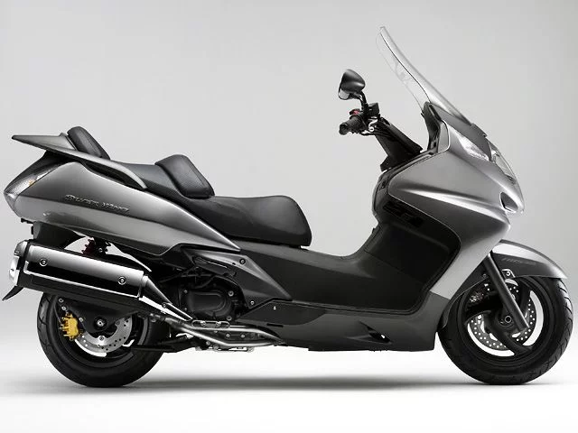 Honda Silver Wing 400