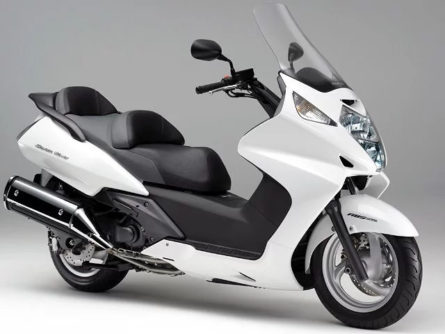 Honda Silver Wing 600