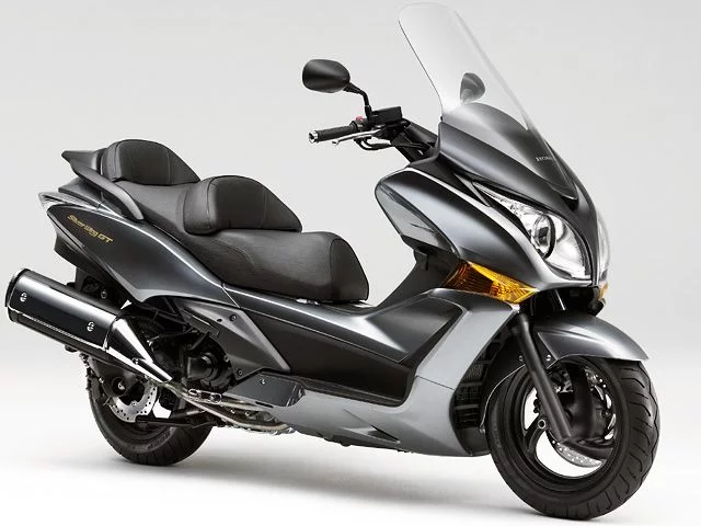 Honda Silver Wing GT600
