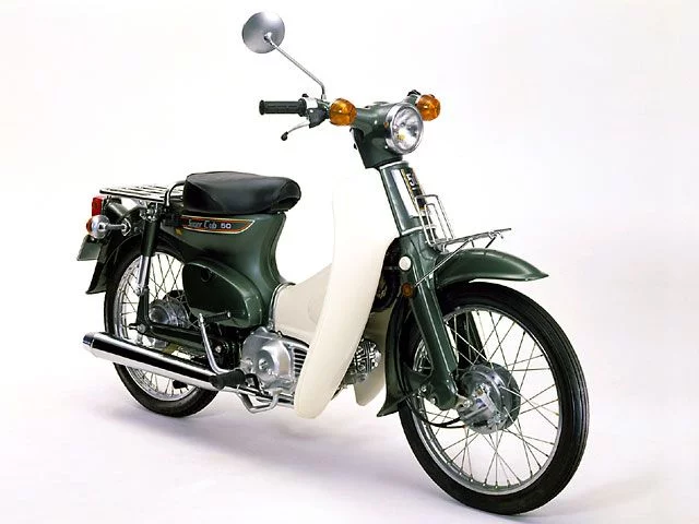 Super Cub C50 Deluxe