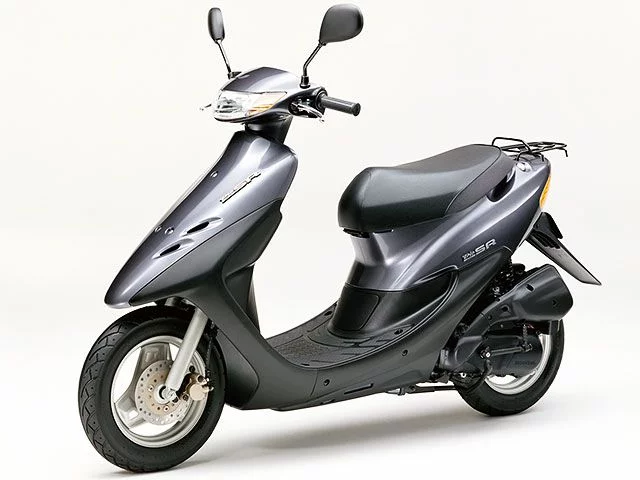 Honda Live Dio SR