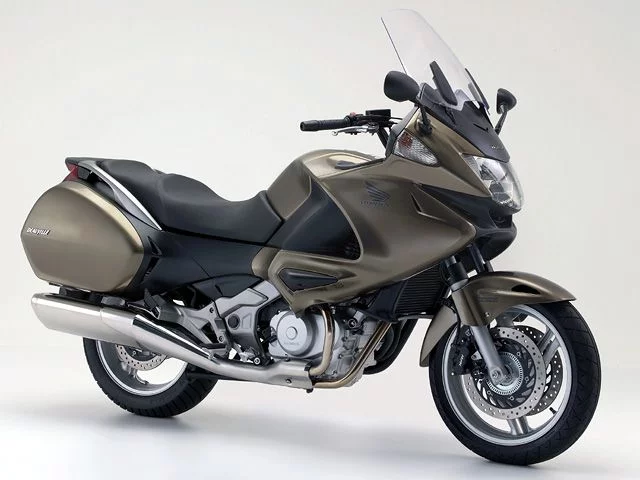 Honda NT700V Deauville