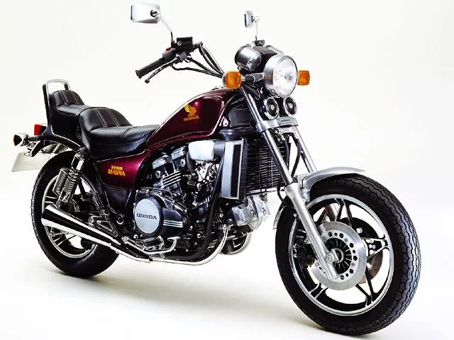 Honda VF750 Magna