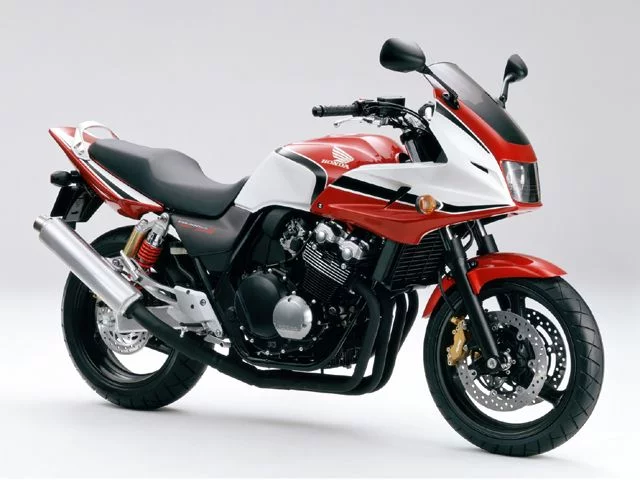 Honda CB400 Super Boldor