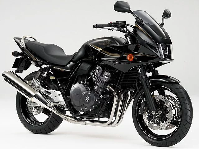 Honda CB400 Super Boldor