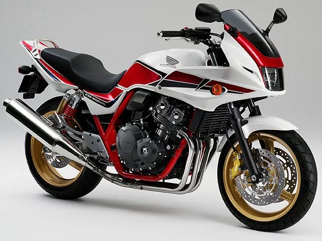 Honda CB400 Super Boldor