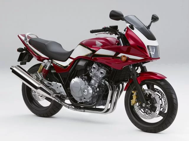 Honda CB400 Super Boldor