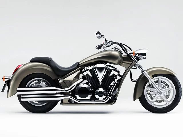 Honda VT1300CR