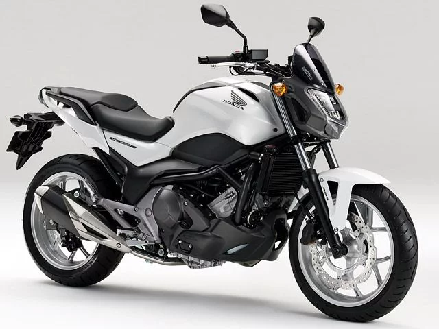 Honda NC750S/DCT