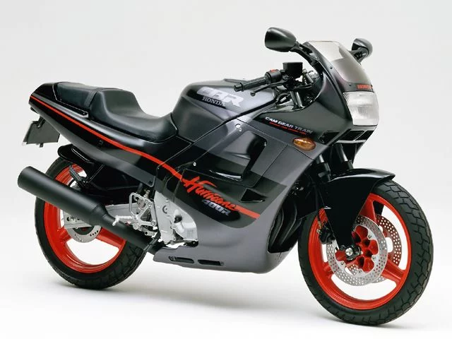 Honda CBR400R / E-Clutch