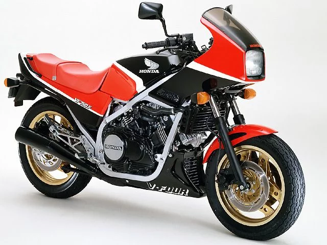 Honda VF750F