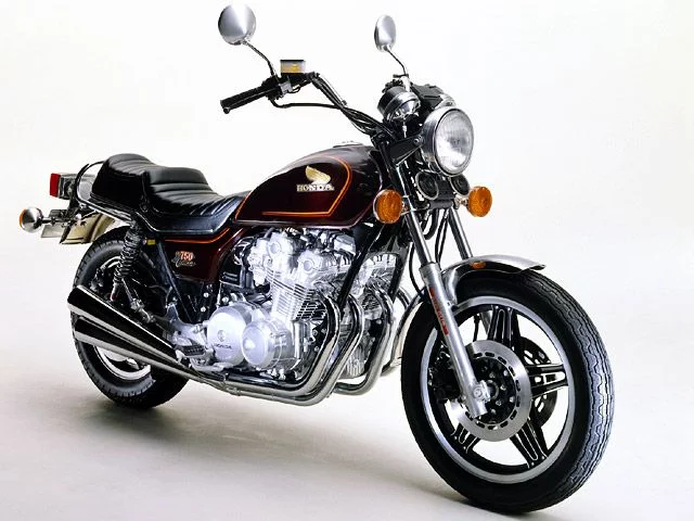 Honda CB750 Custom