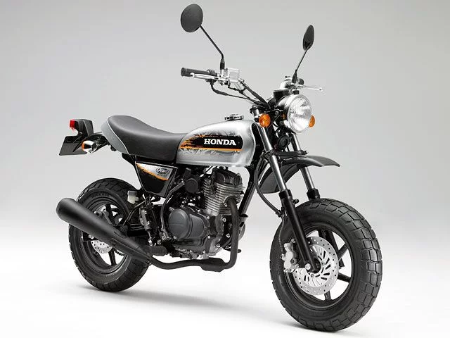 Honda Ape 50/Deluxe/Type D