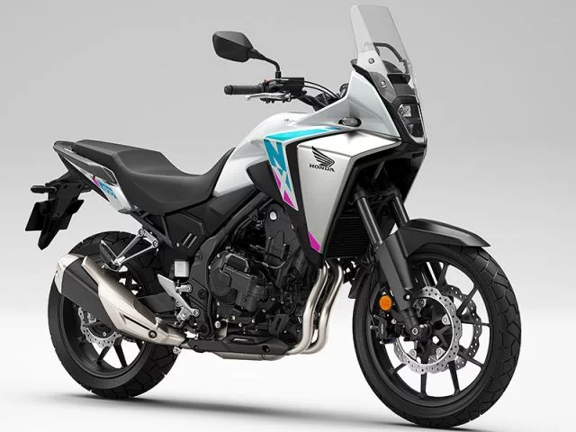 Honda NX500 / E-Clutch