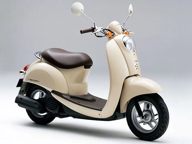 CREA SCOOPY