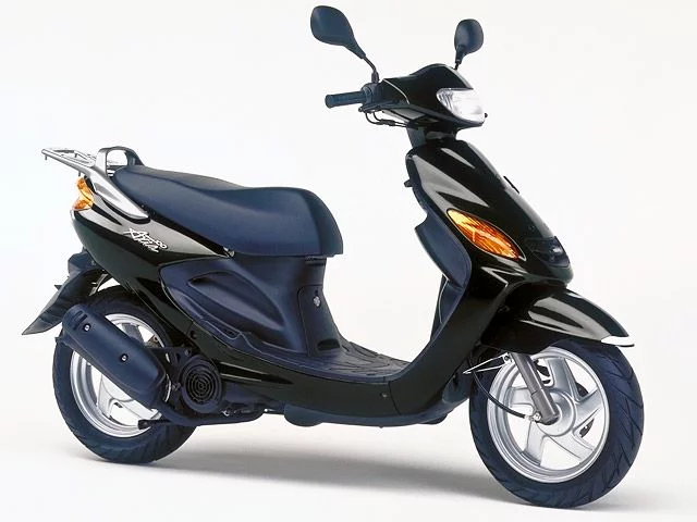 Yamaha Grand Axis 100