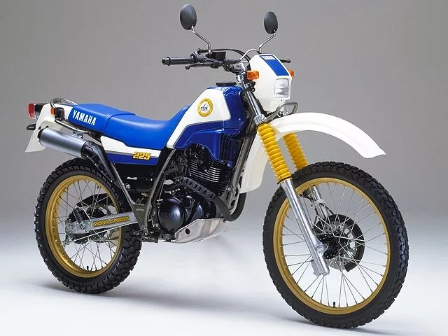 SEROW 225