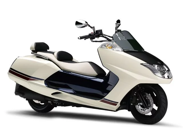 Yamaha MAXAM