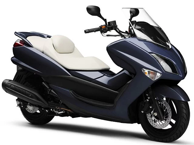 Yamaha Majesty