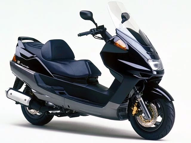 Yamaha Majesty