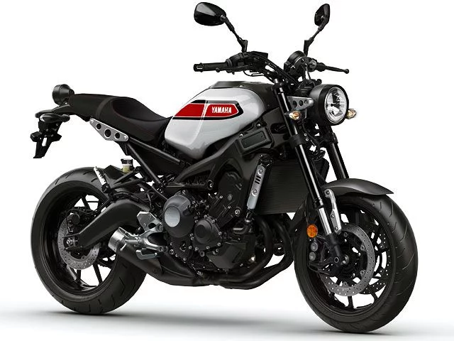 XSR900