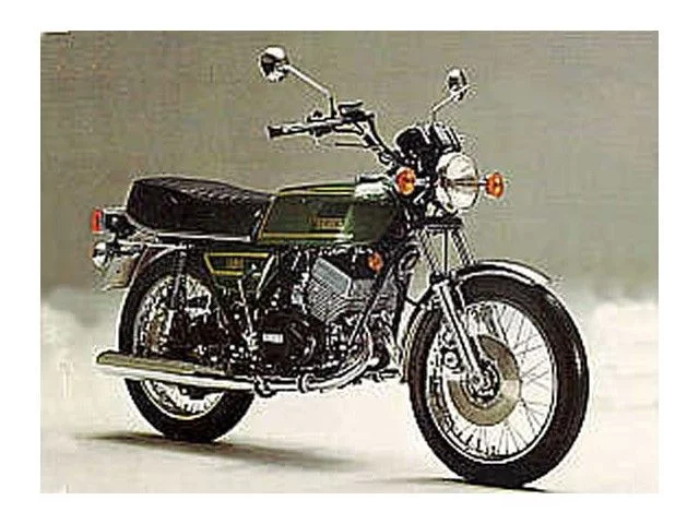 Yamaha RD400