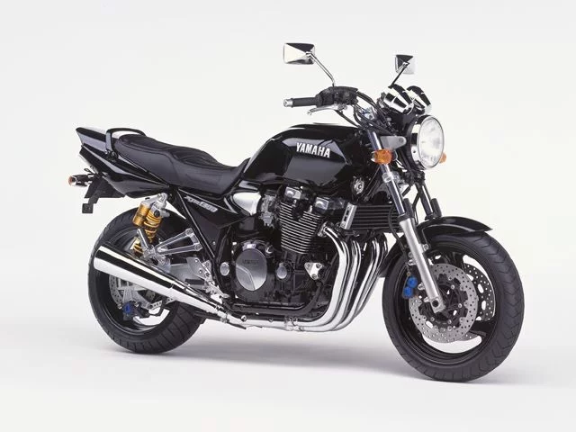 XJR1300