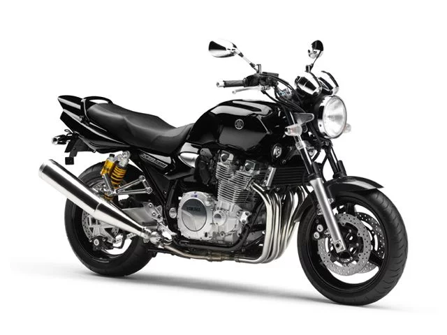 XJR1300