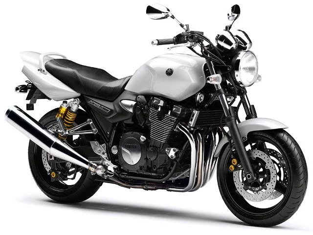 XJR1300