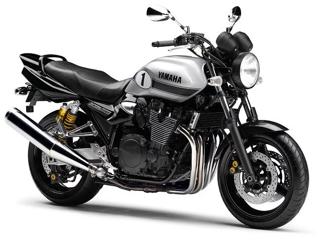 Yamaha XJR1300