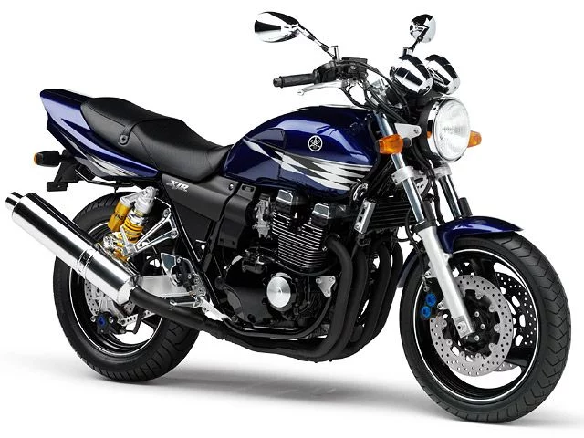 Yamaha XJR400R