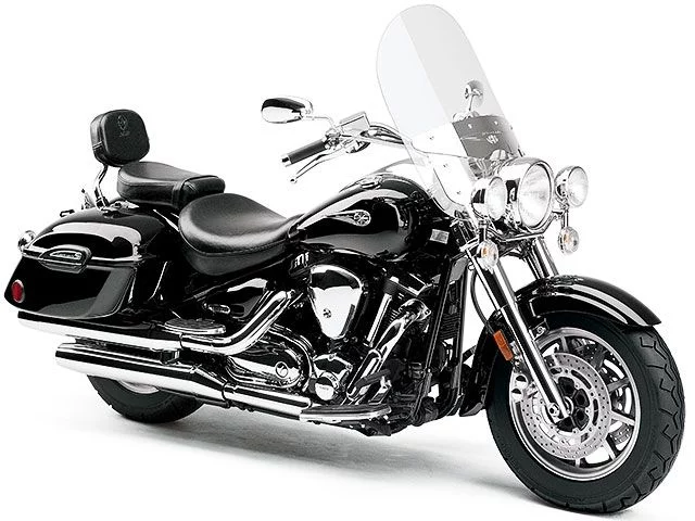 Yamaha XV1700ATMTRoadsterMidnightSilverado