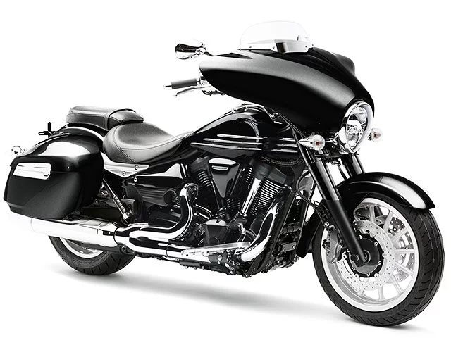 Yamaha XV1900CFD Stratoliner Deluxe