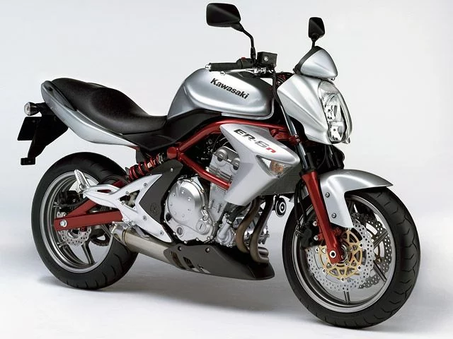 Kawasaki ER-6n