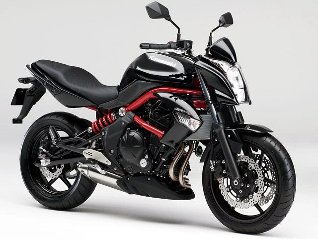 Kawasaki ER-4n